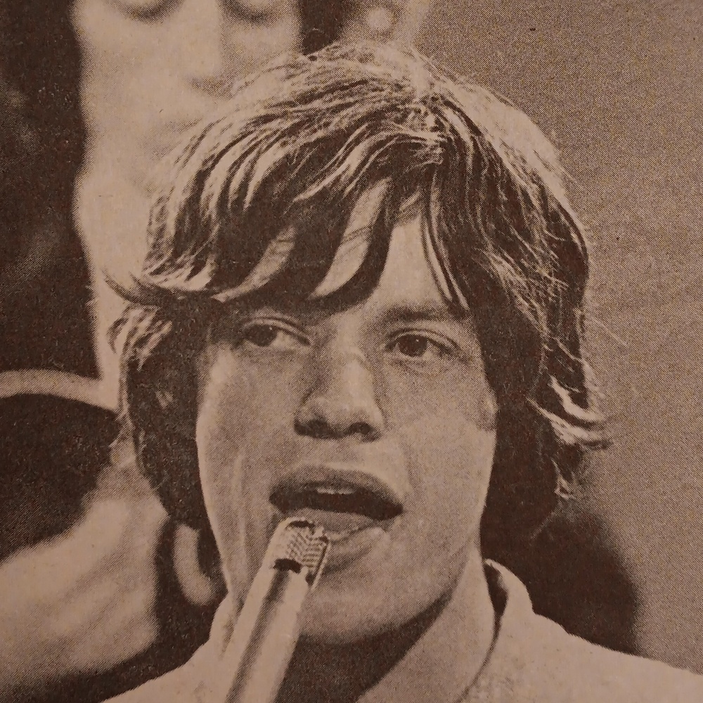 THE ROLLING STONES MAGAZINE - Picture 8 of 13